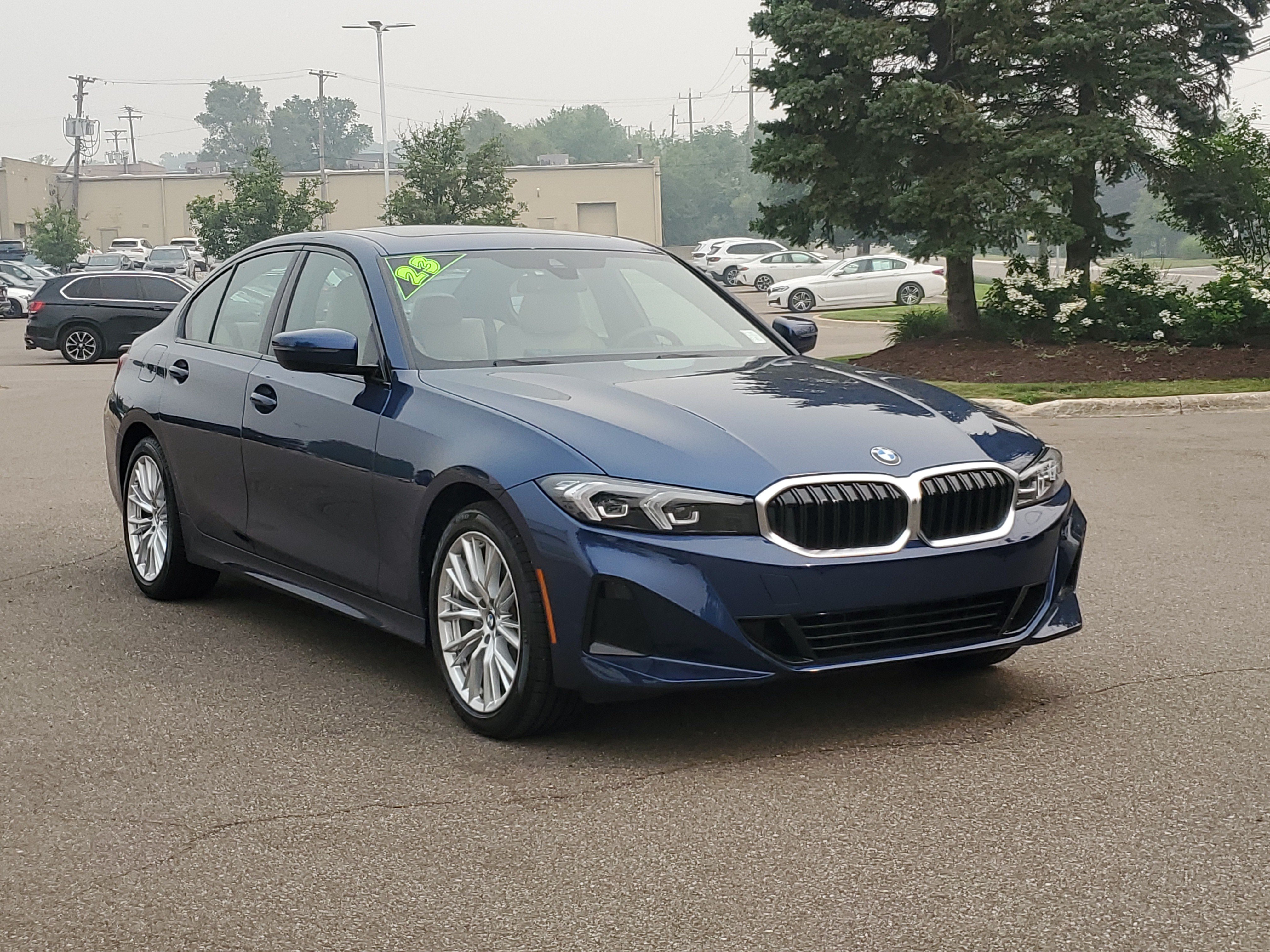 Used 2023 BMW 330i xDrive Sedan w/ Driving Assistance Package AWD/4WD image 7