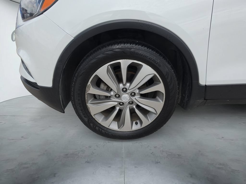 Used 2020 Buick Encore Preferred FWD image 17