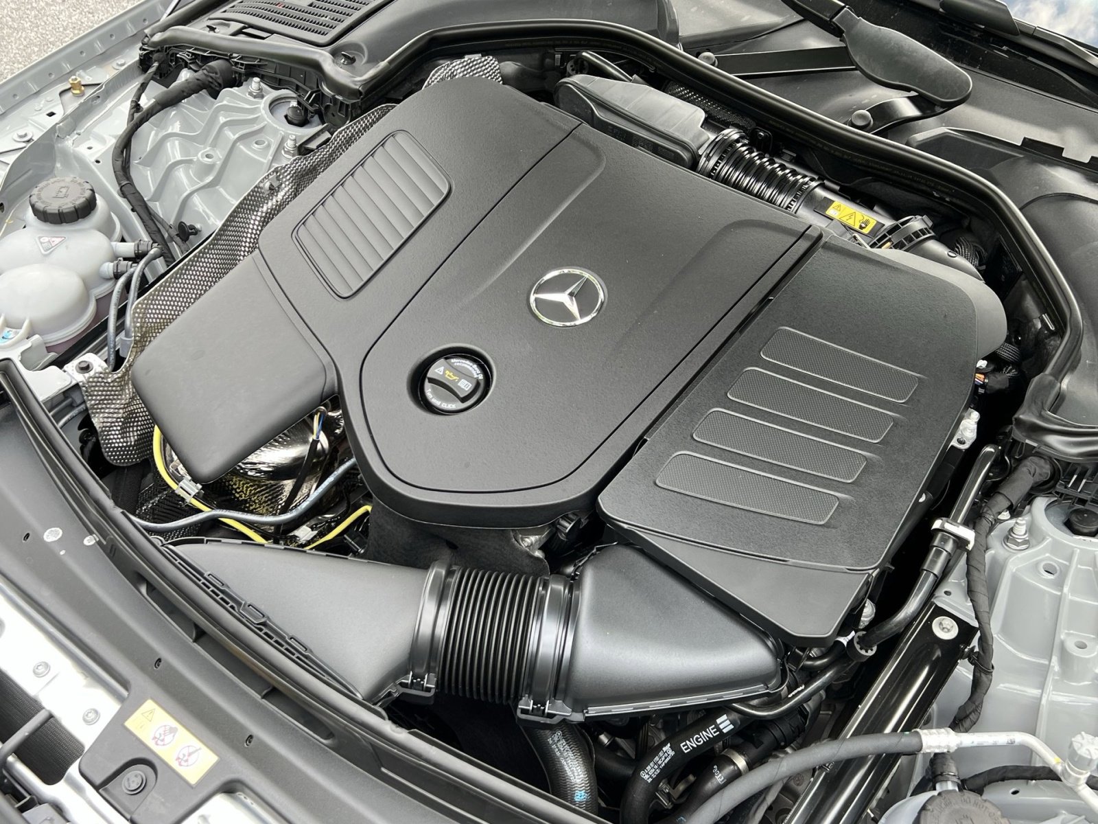 New 2025 Mercedes-Benz C 300 4MATIC Sedan image 27