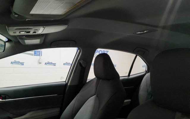 Used 2023 Toyota Camry LE image 34