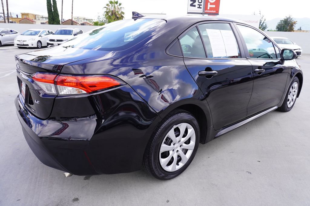 Certified 2024 Toyota Corolla LE image 7