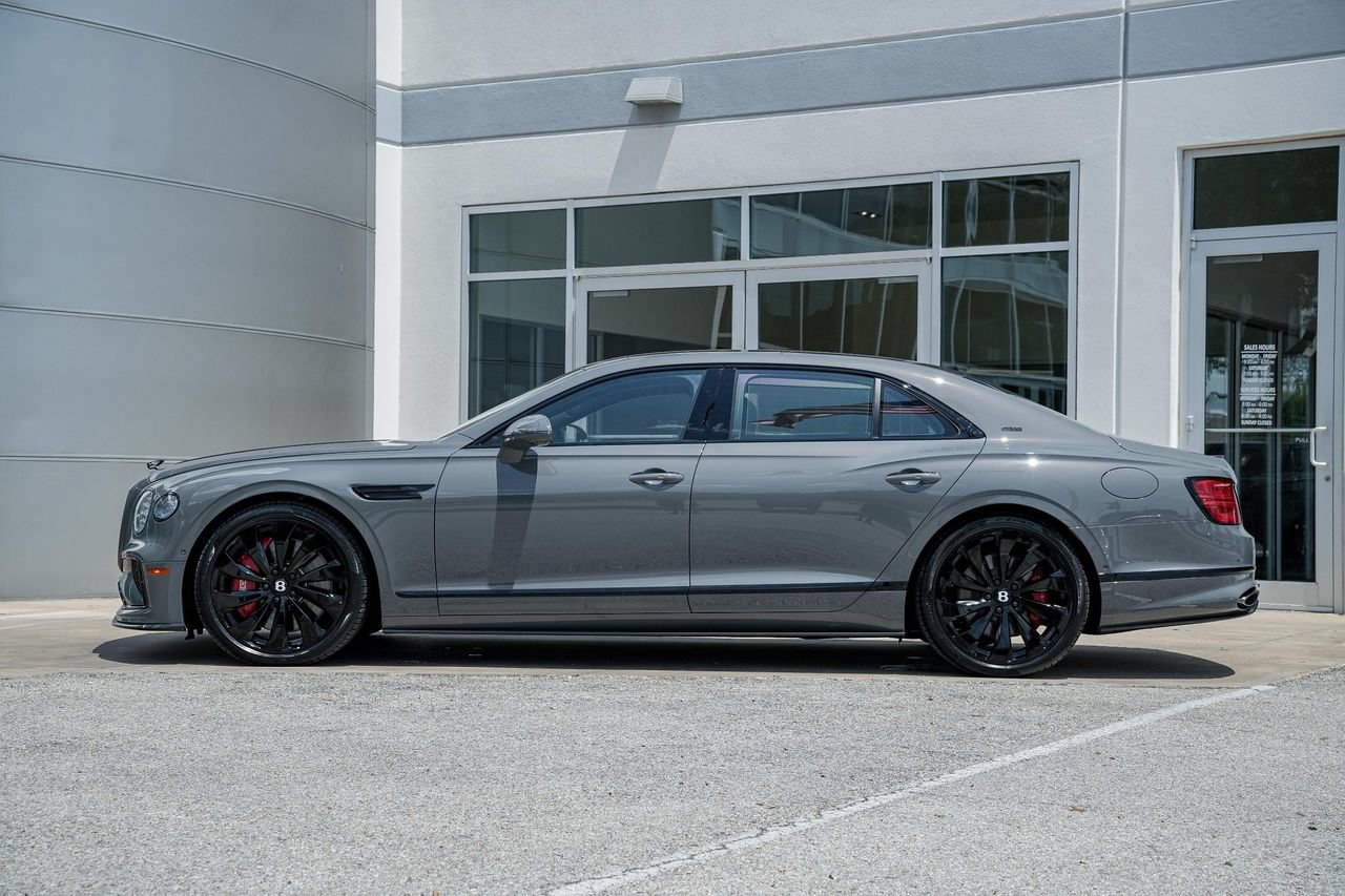 New 2025 Bentley Flying Spur Plug-In Hybrid AWD/4WD image 12