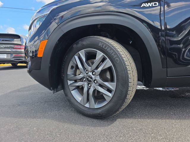 Used 2023 Kia Seltos LX image 40