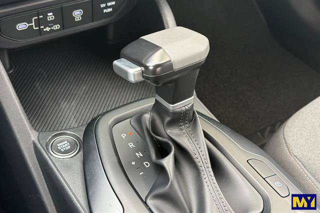 Used 2025 Kia K4 FWD image 25