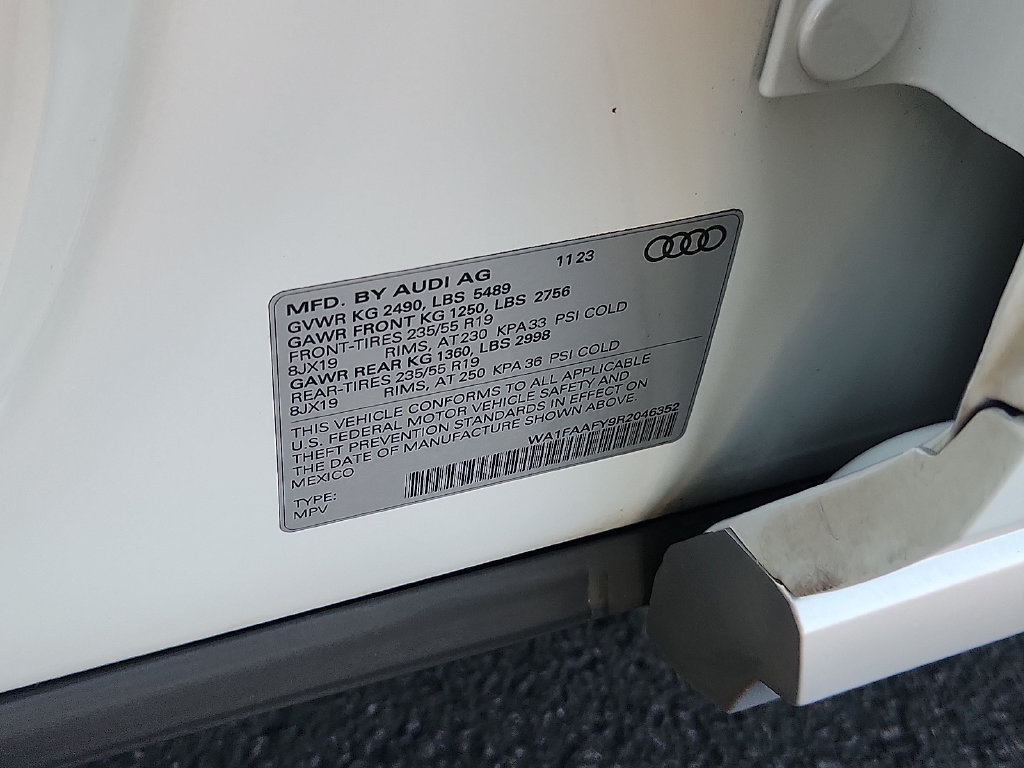 Certified 2024 Audi Q5 2.0T Prestige w/ Prestige Package AWD/4WD image 27
