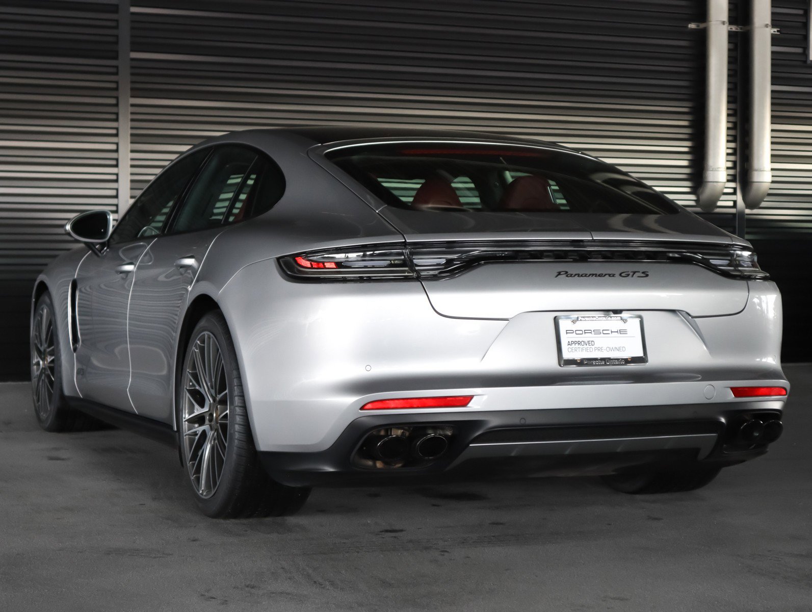 Certified 2023 Porsche Panamera GTS image 3