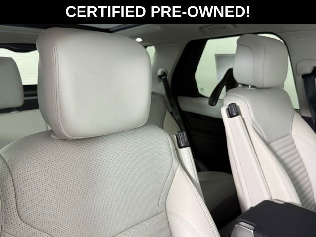 Certified 2025 Land Rover Discovery S AWD/4WD image 28