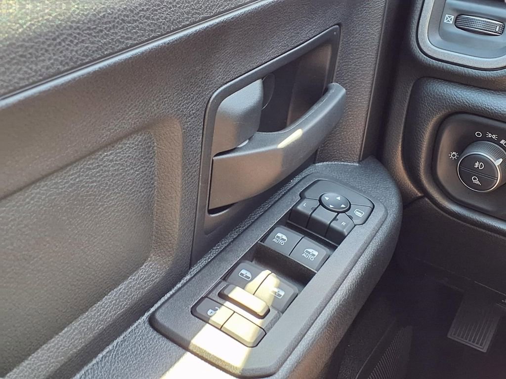 Used 2025 RAM 2500 Tradesman image 17