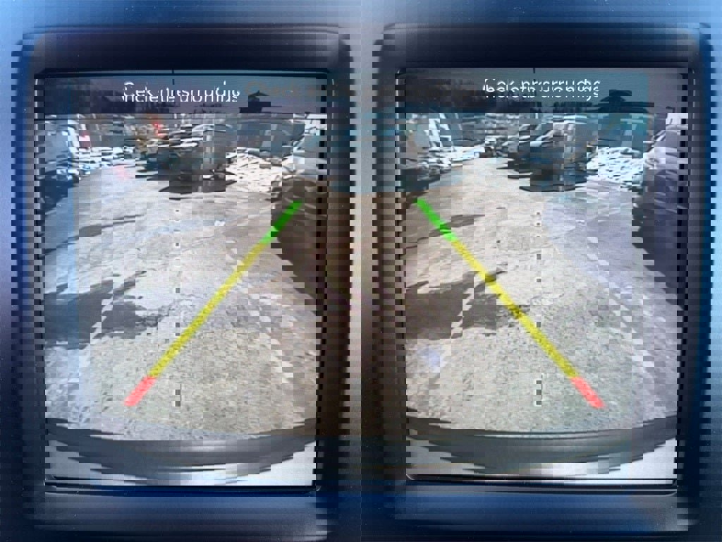 Used 2021 Jeep Cherokee Latitude Lux w/ Comfort/Convenience Group image 21