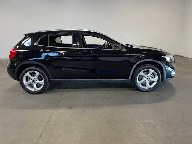 Used 2020 Mercedes-Benz GLA 250 4MATIC w/ Convenience Package image 2