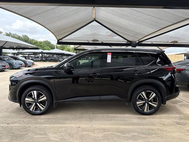 Certified 2025 Nissan Rogue SL AWD/4WD image 4