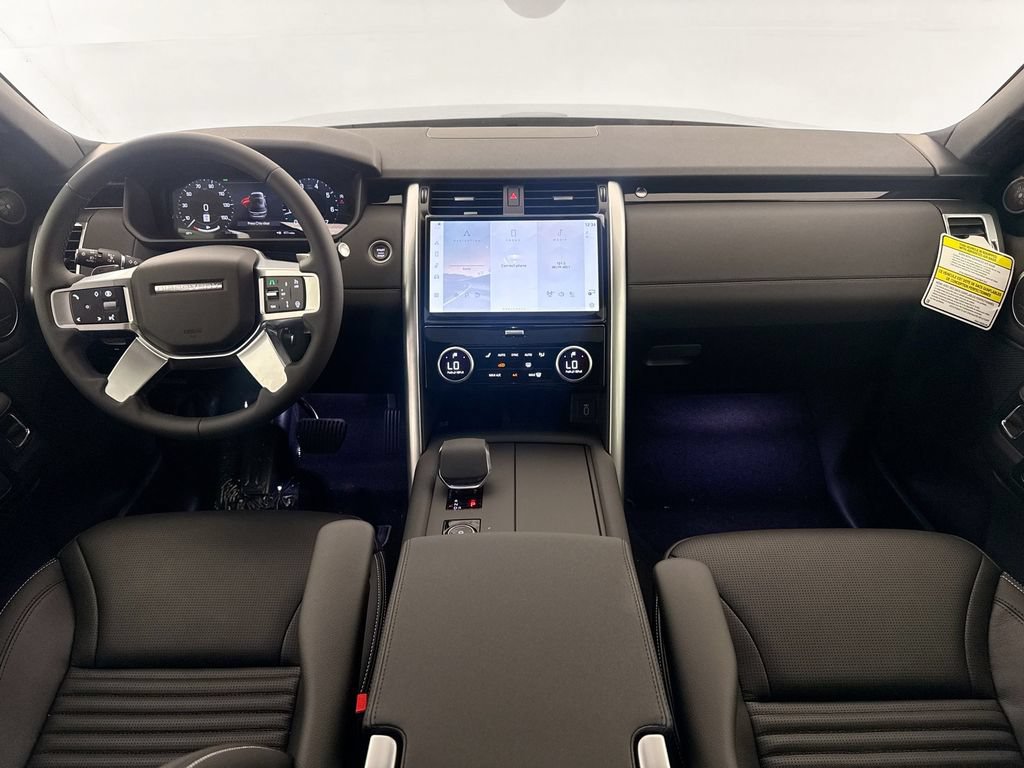 New 2026 Land Rover Discovery S AWD/4WD image 21