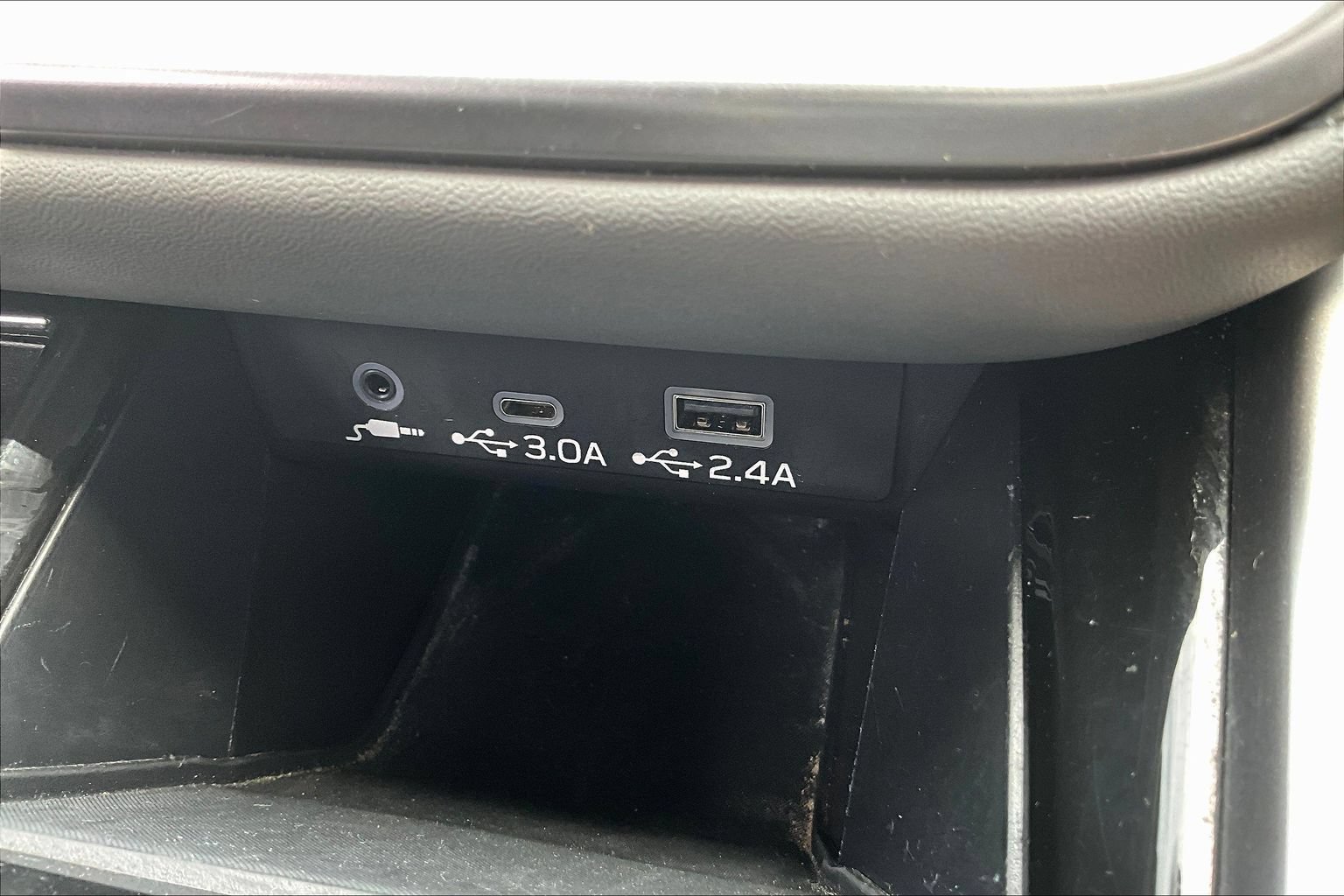 Used 2023 Subaru Outback Premium AWD/4WD image 18