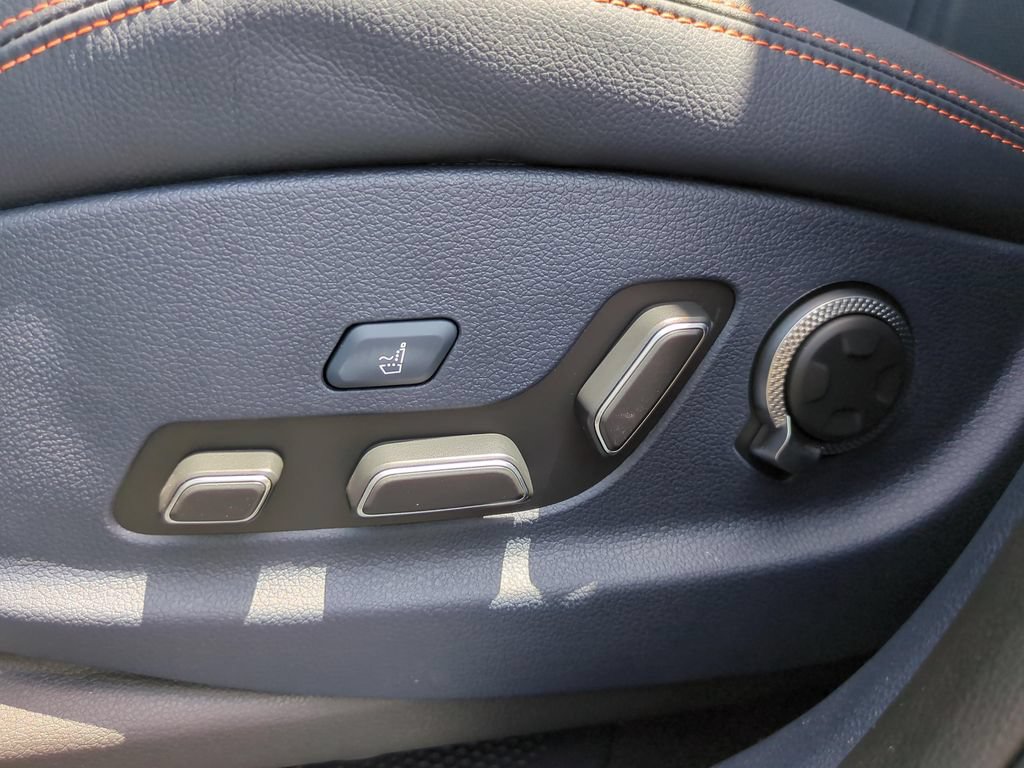 New 2026 Genesis GV70 3.5T Sport Advanced AWD/4WD image 16