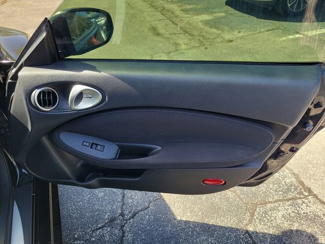 Used 2020 Nissan 370Z Coupe image 32