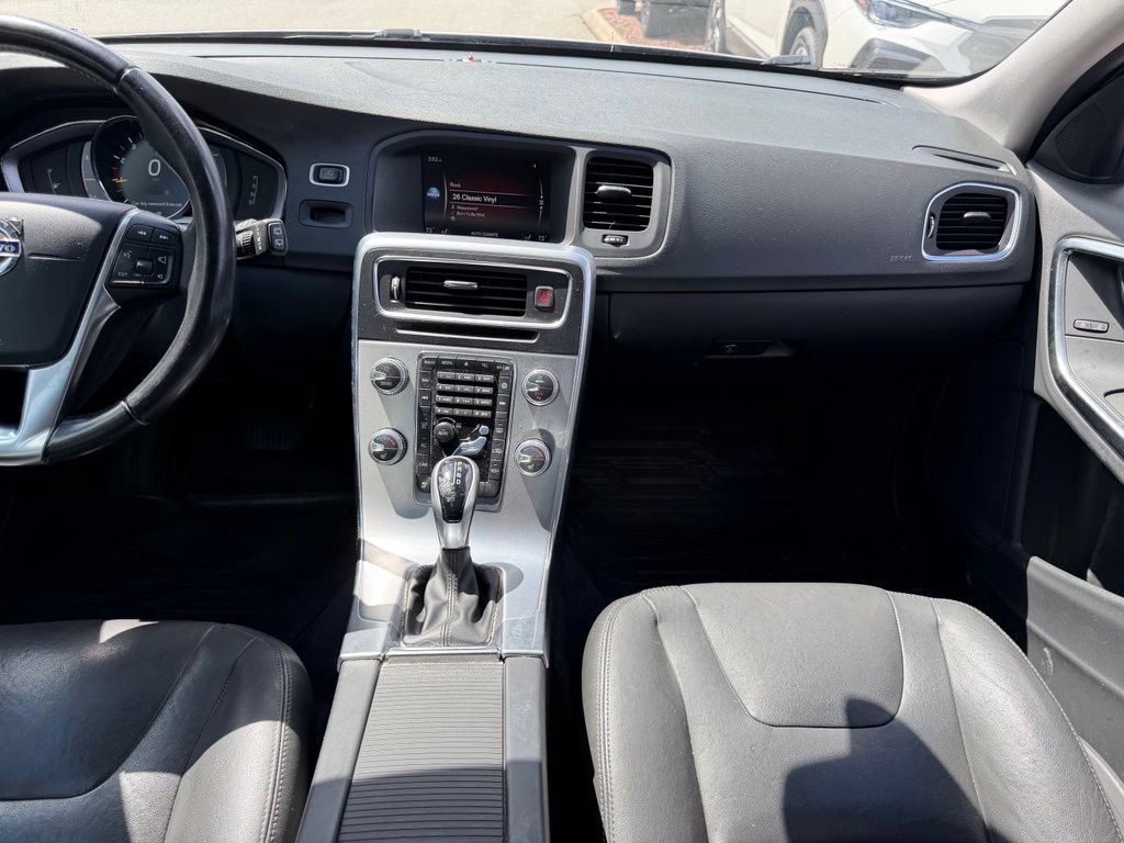 Used 2017 Volvo V60 T5 Premier w/ Convenience Package FWD image 21