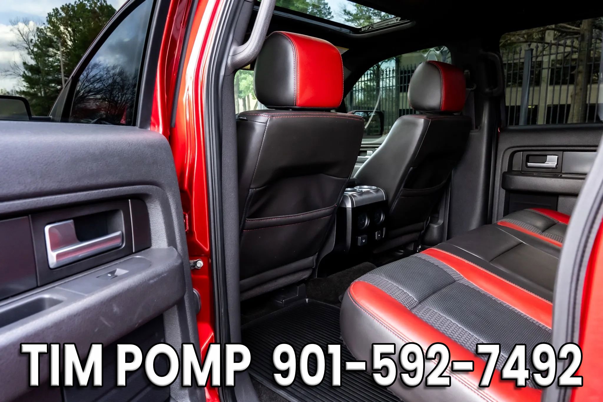 Used 2014 Ford F150 Raptor w/ Equipment Group 801A Luxury image 13