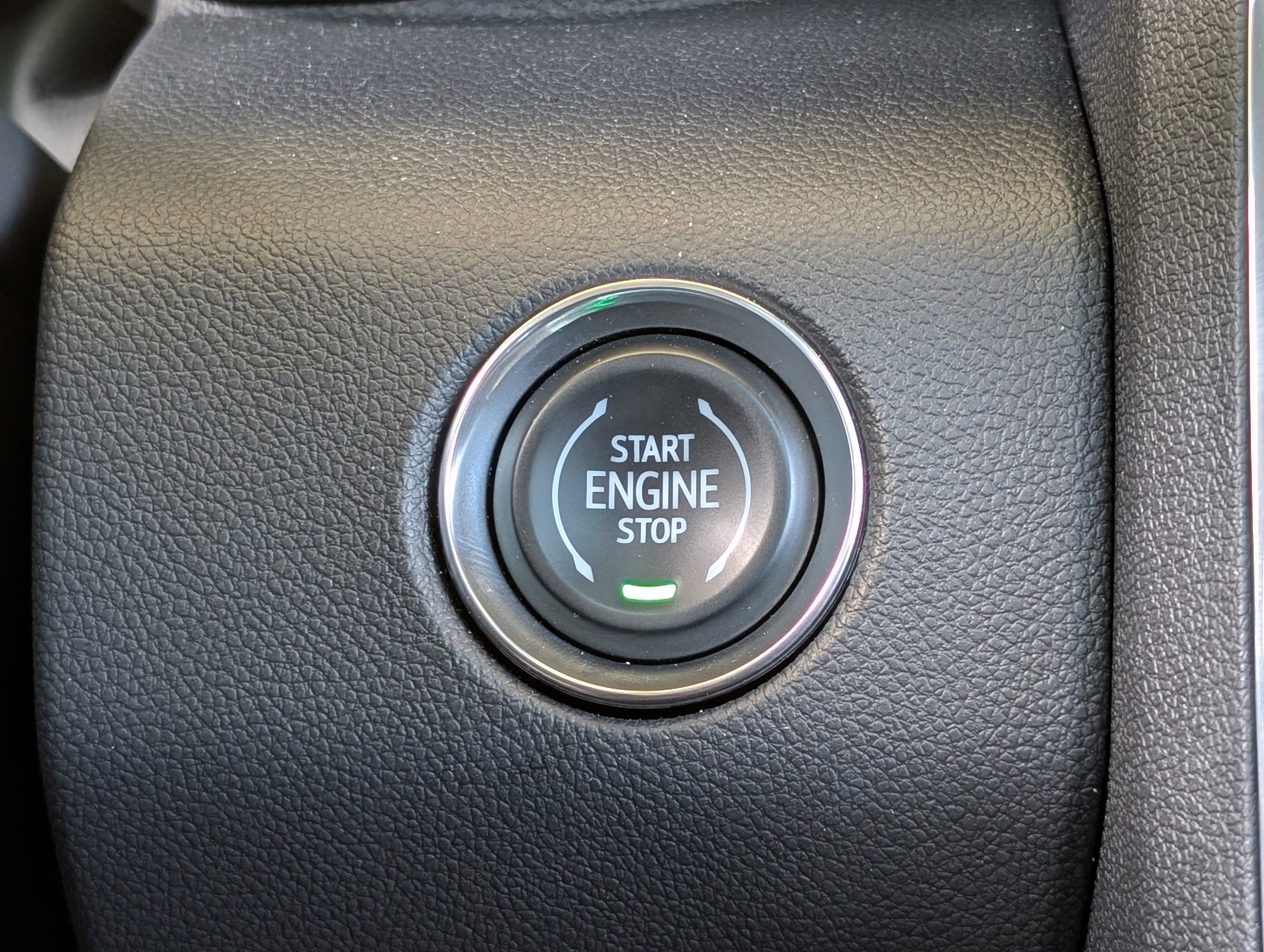 Used 2024 GMC Acadia Denali w/ Super Cruise Package image 36
