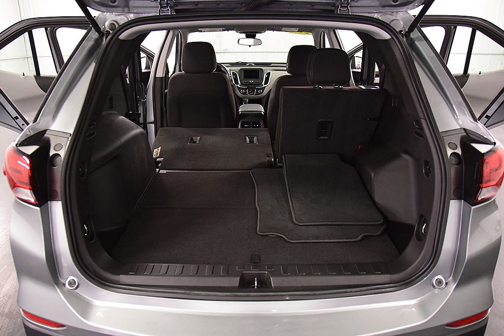 Used 2023 Chevrolet Equinox LS AWD/4WD image 30