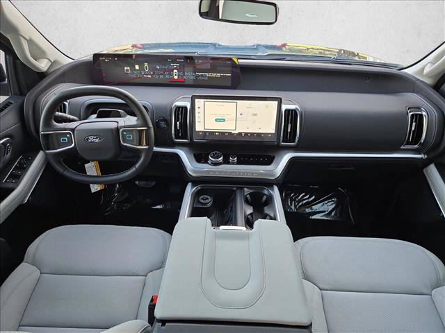 New 2027 Ford Expedition Platinum w/ Driver's Package AWD/4WD image 15