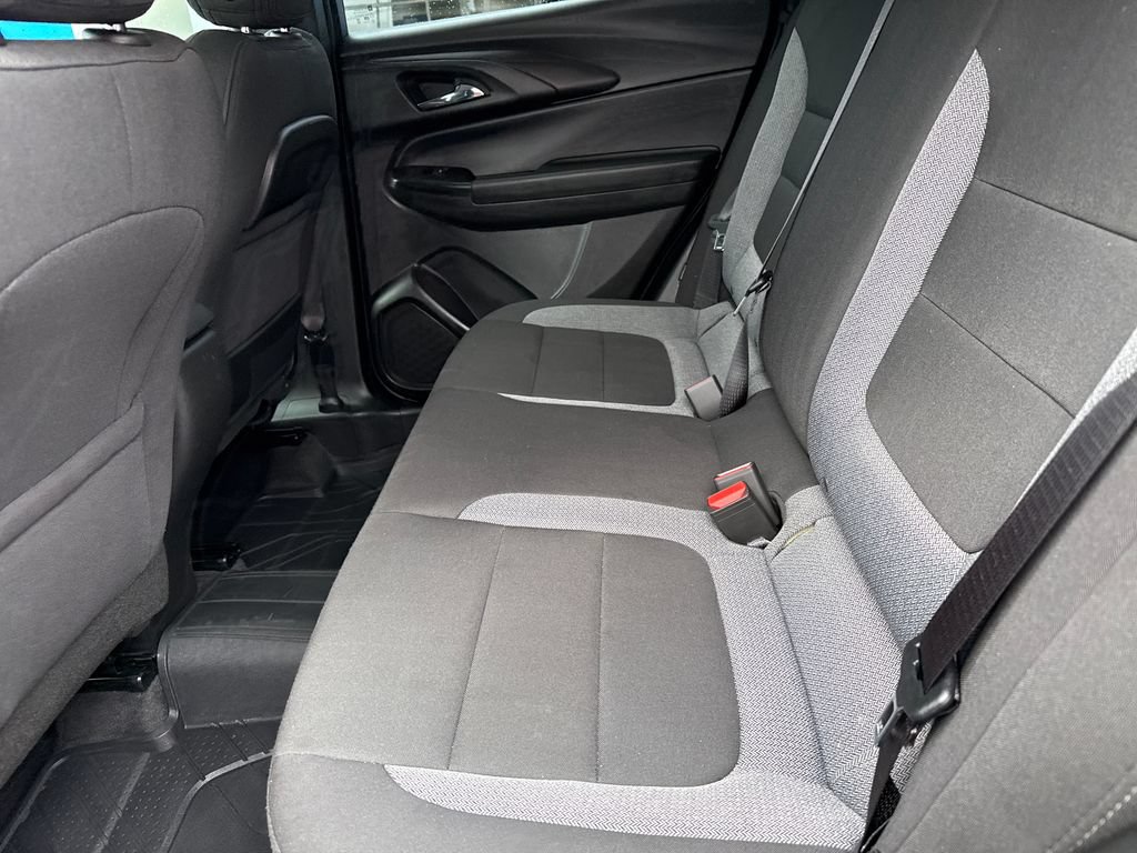 Used 2026 Chevrolet TrailBlazer LS w/ LS Convenience Package AWD/4WD image 36