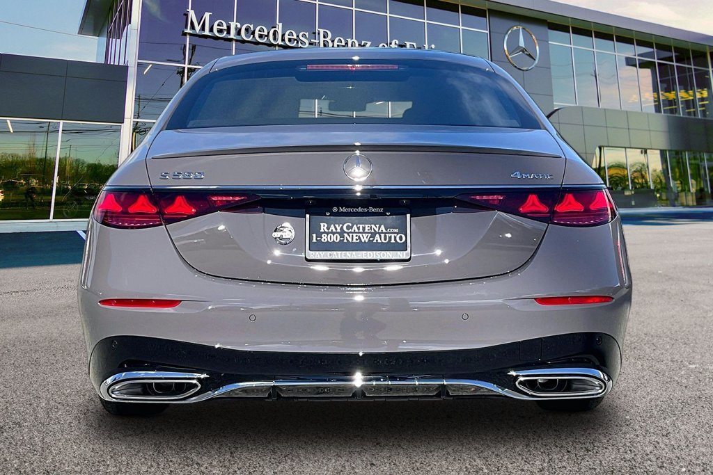 New 2027 Mercedes-Benz S 580 4MATIC Sedan image 4