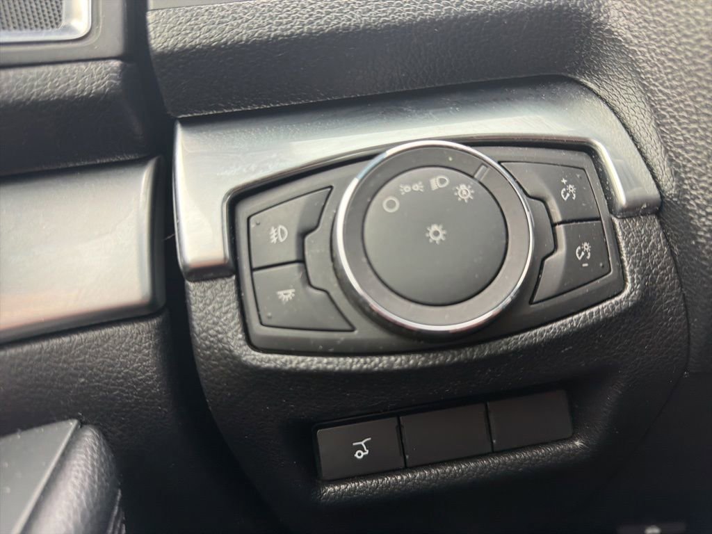 Used 2018 Ford Explorer Limited FWD image 23
