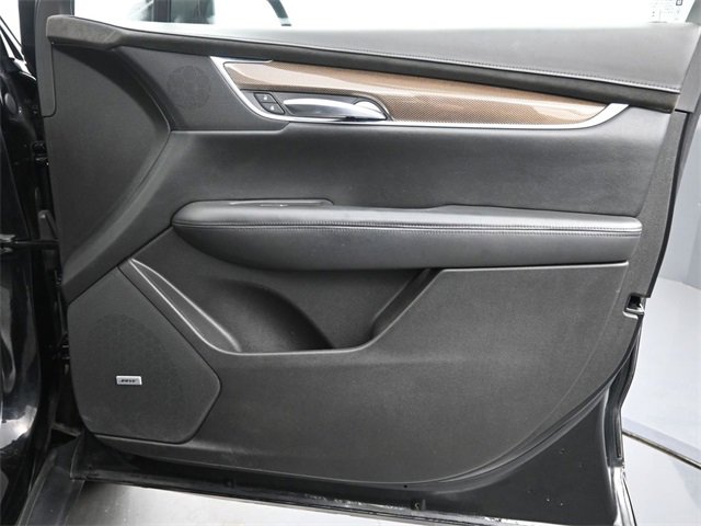 Used 2017 Cadillac XT5 Platinum image 20