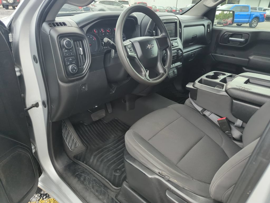 Used 2021 Chevrolet Silverado 1500 Custom Trail Boss w/ LPO, Dark Essentials Package AWD/4WD image 10