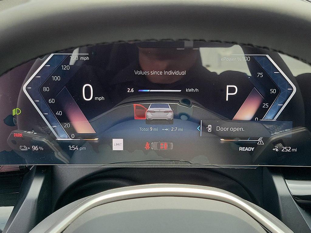 New 2026 BMW i5 M60 w/ Convenience Package RWD image 28