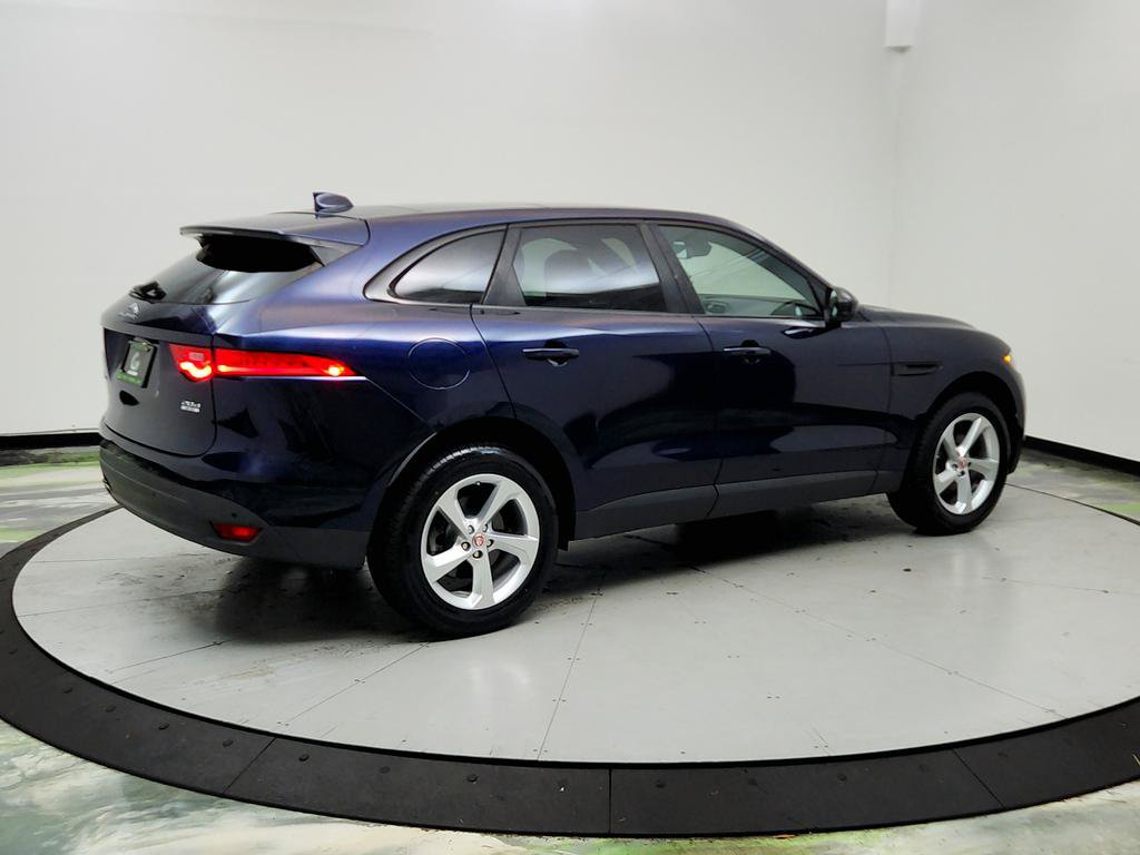 Used 2017 Jaguar F-PACE Premium AWD/4WD image 5