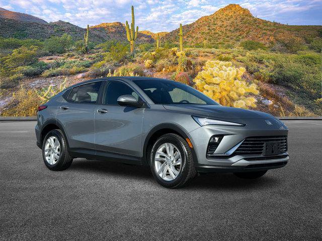 Used 2025 Buick Envista Preferred image 2