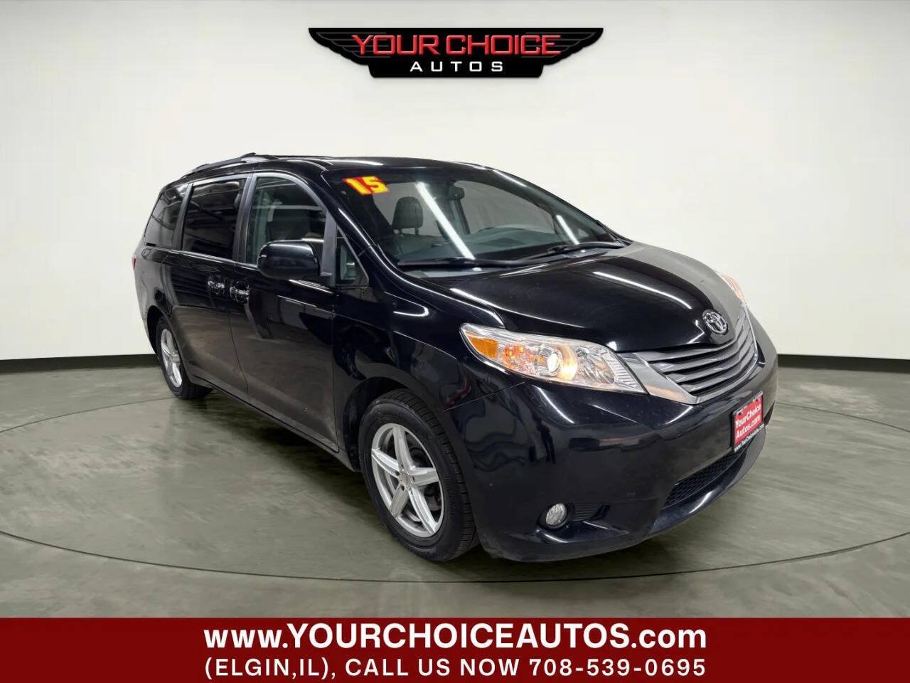 Used 2015 Toyota Sienna XLE FWD image 10