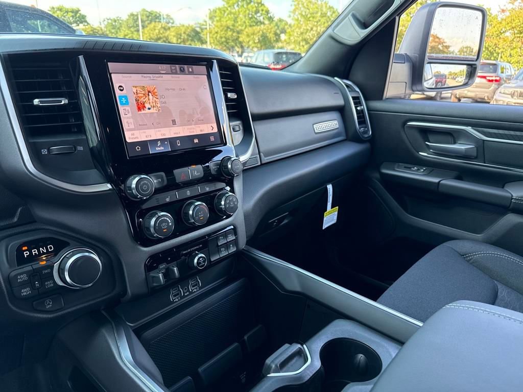 Used 2025 RAM 1500 Big Horn AWD/4WD image 13
