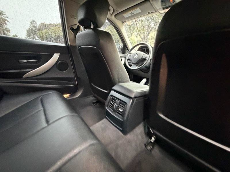 Used 2014 BMW 320i Sedan RWD image 44