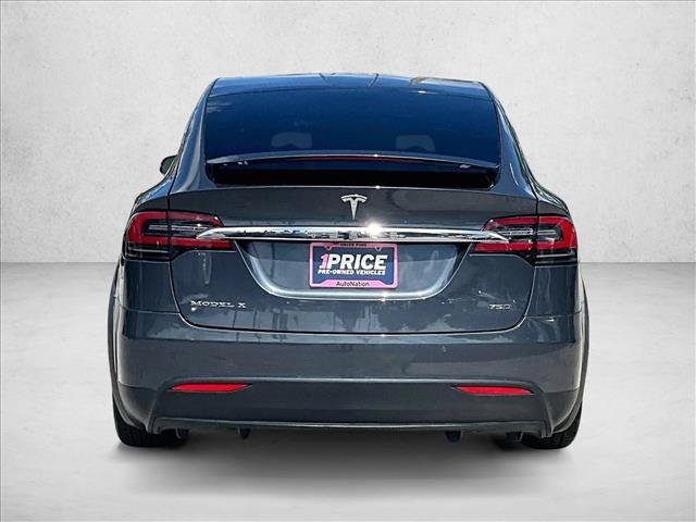 Used 2017 Tesla Model X 90D AWD/4WD image 4