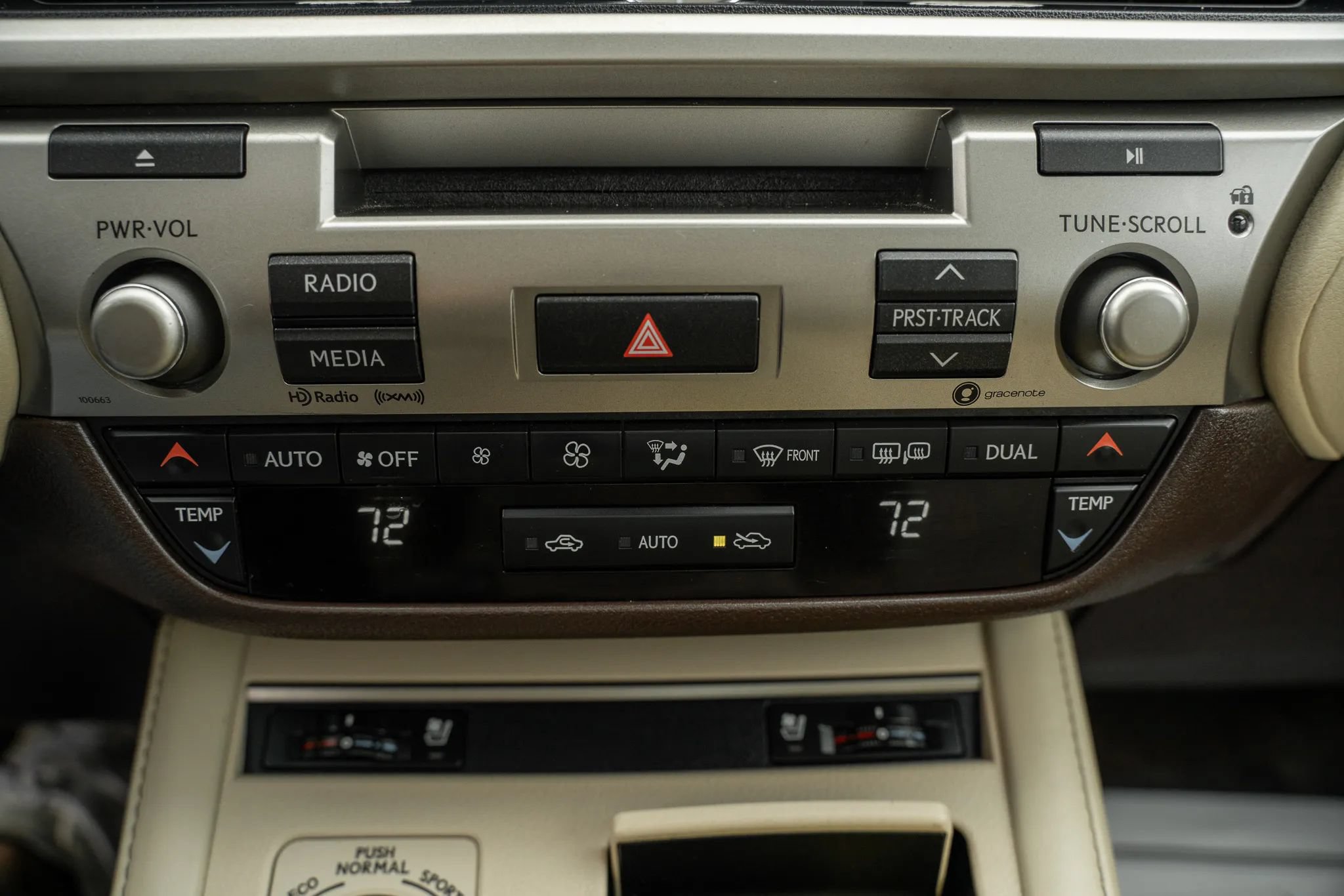 Used 2018 Lexus ES 350 w/ Premier Package FWD image 25