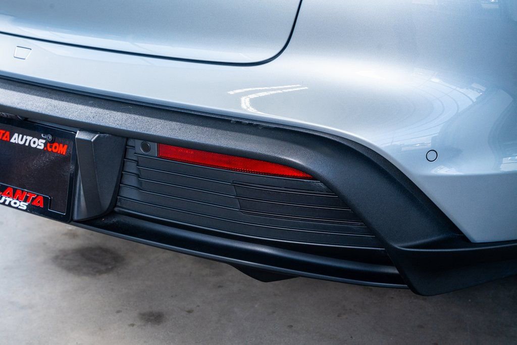 Used 2024 Porsche Taycan image 27