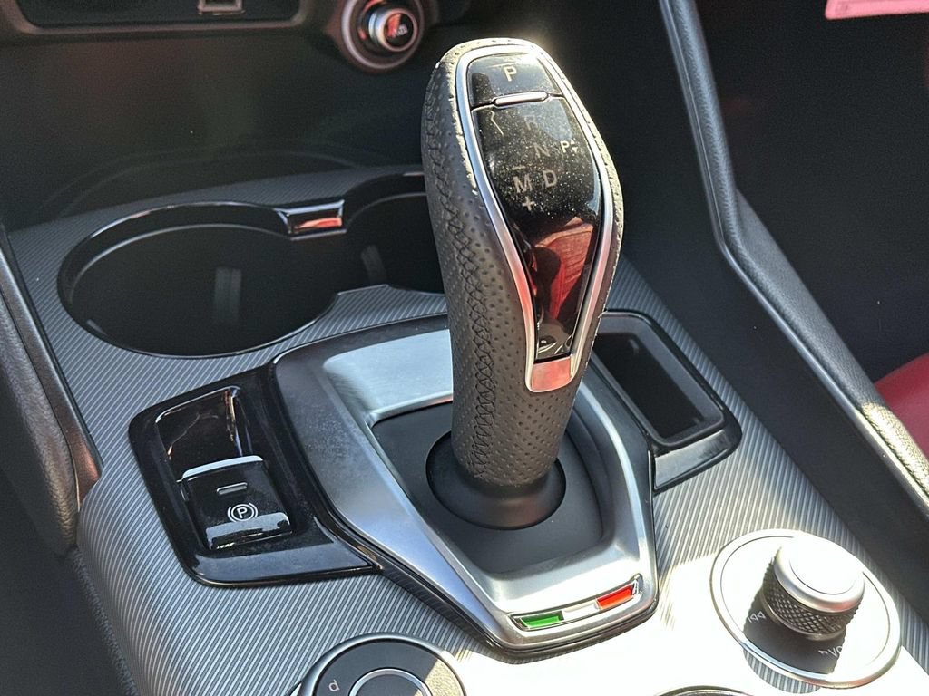 New 2026 Alfa Romeo Giulia AWD image 28