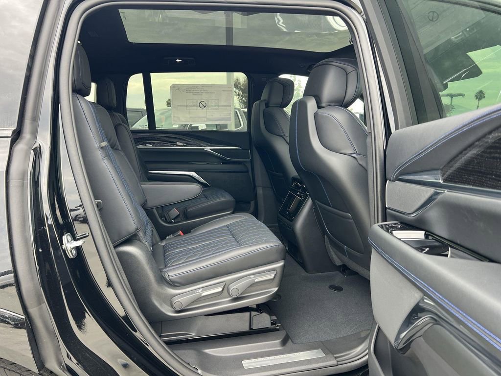 New 2026 Cadillac Escalade IQ Sport 1 image 33
