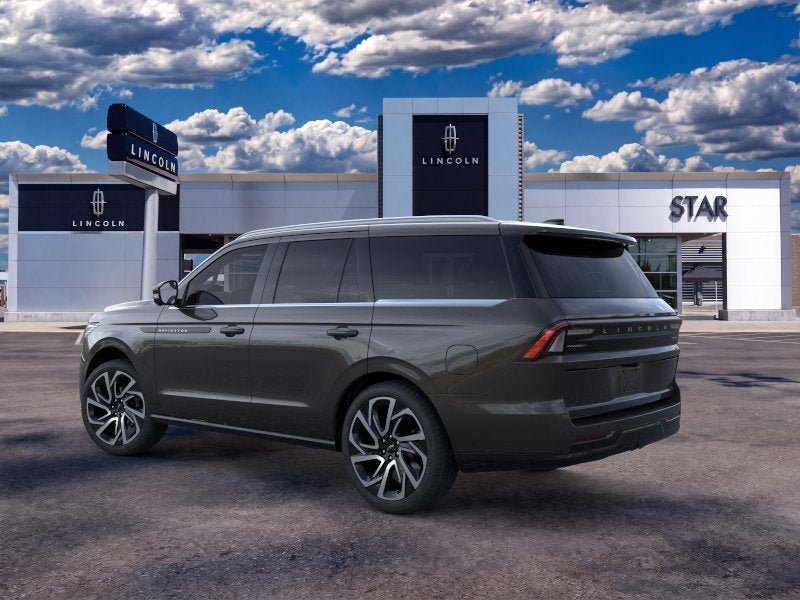 New 2026 Lincoln Navigator Black Label AWD/4WD image 4