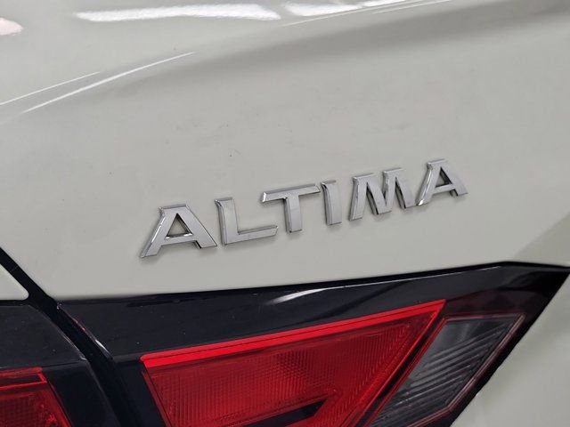 Used 2021 Nissan Altima 2.5 SR FWD image 7