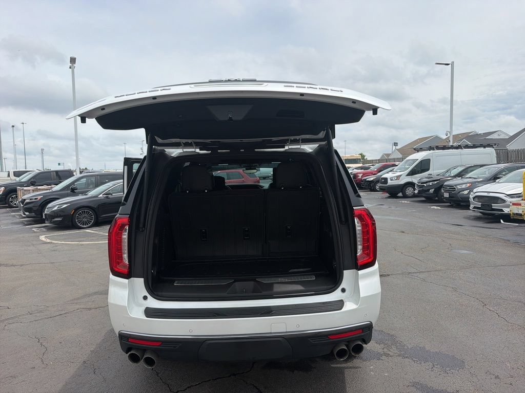 Used 2024 GMC Yukon Denali Ultimate AWD/4WD image 47
