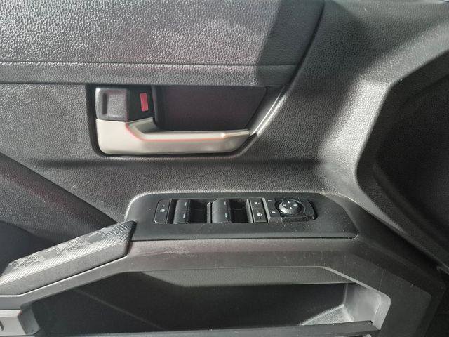 Certified 2024 Toyota Tacoma TRD Off-Road AWD/4WD image 15