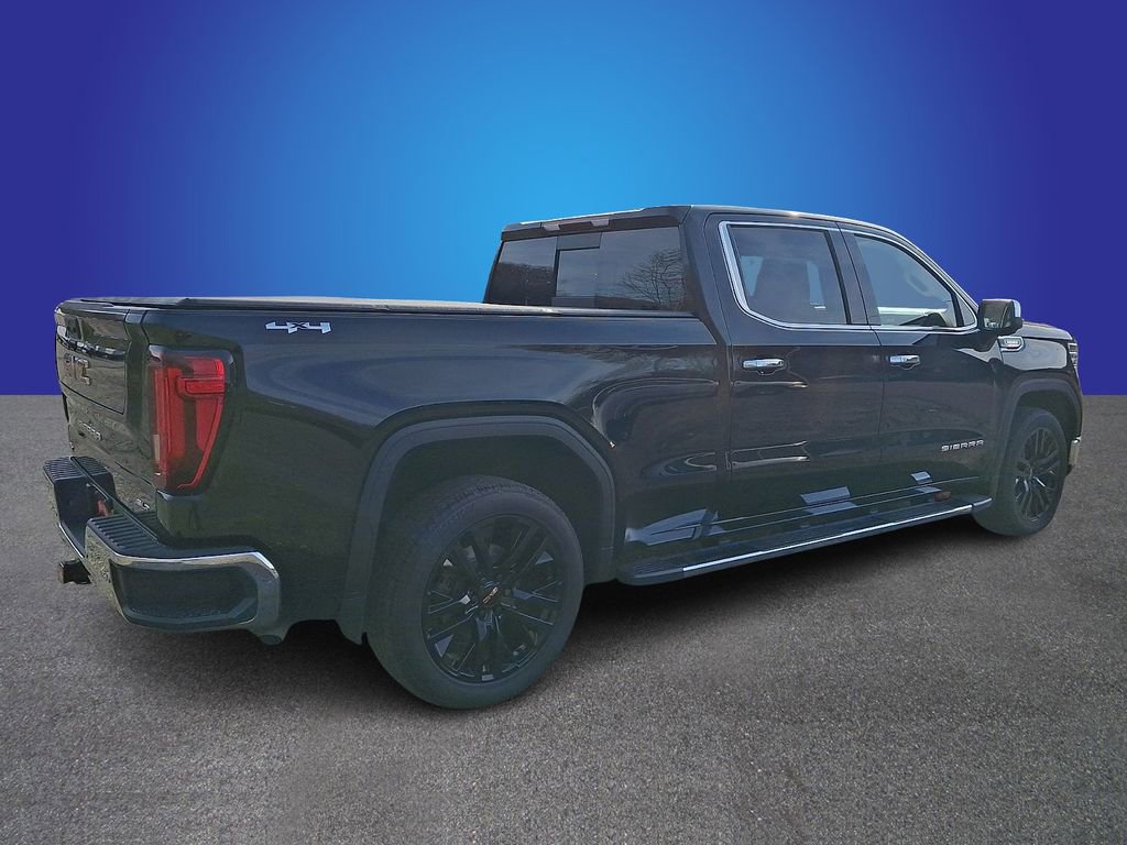 Used 2022 GMC Sierra 1500 SLT w/ SLT Premium Plus Package image 4