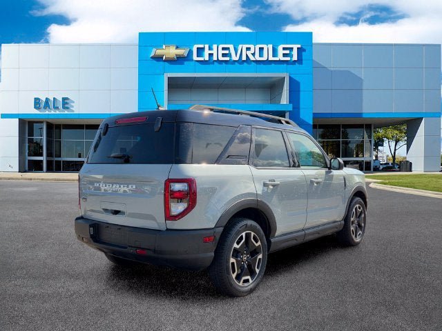 Used 2022 Ford Bronco Sport Outer Banks w/ Tech Package AWD/4WD image 3