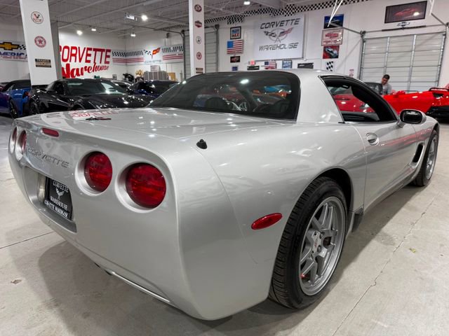 Used 2004 Chevrolet Corvette Z06 w/ Memory Package image 6