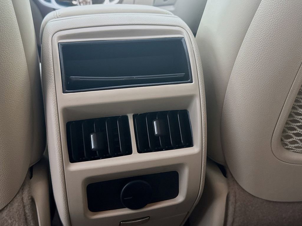 Used 2016 Cadillac SRX Luxury w/ Driver Awareness Package FWD image 32