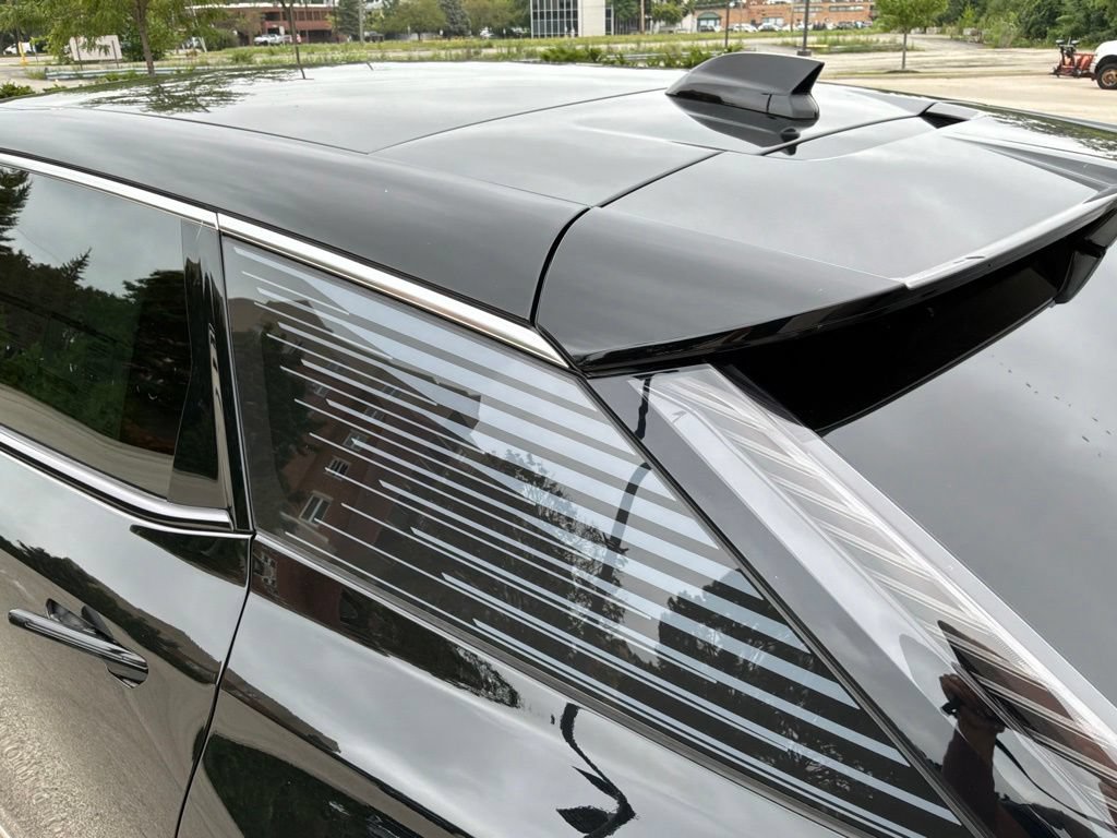 New 2027 Cadillac Optiq Luxury AWD/4WD image 15