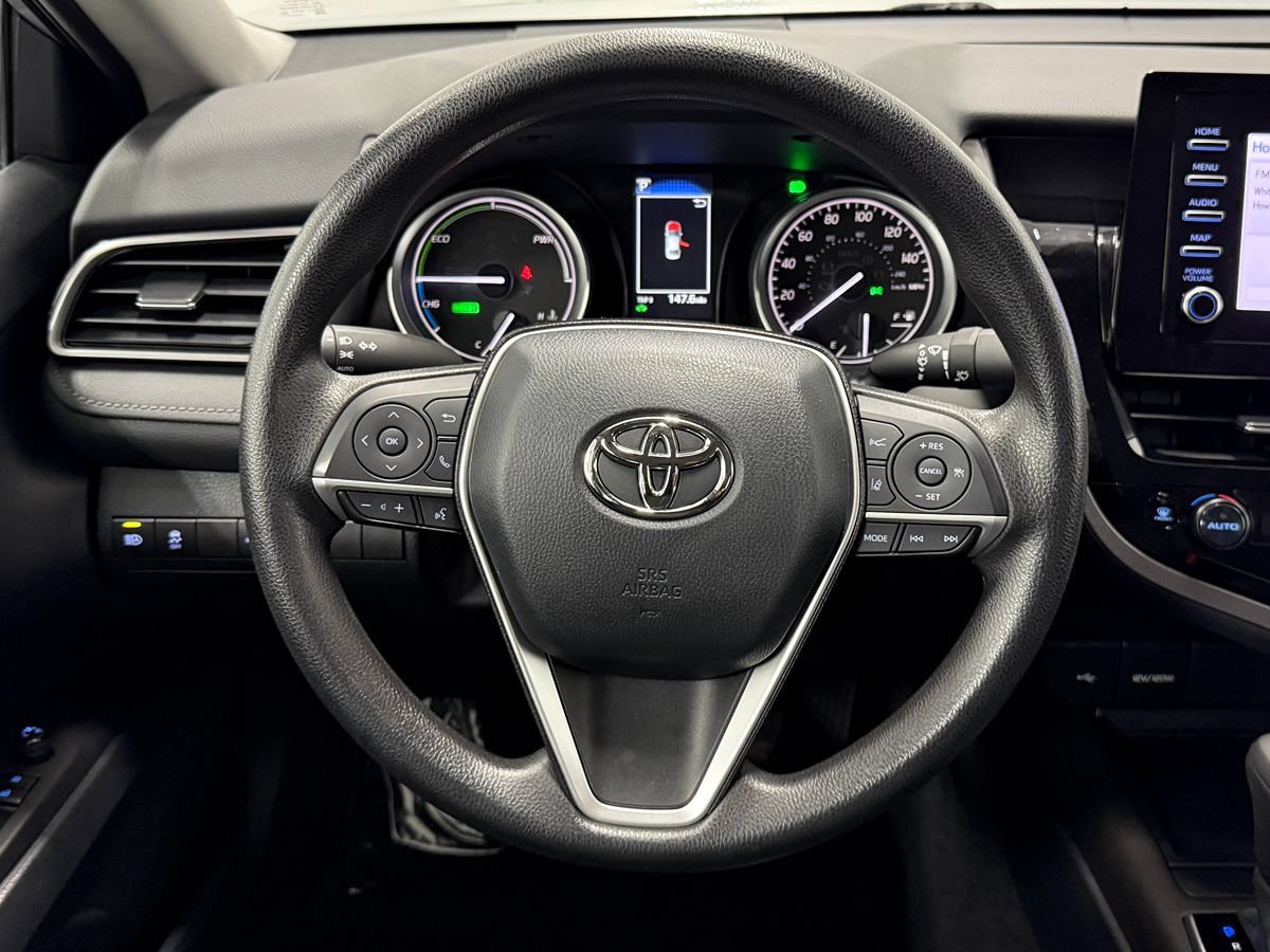 Used 2022 Toyota Camry LE FWD image 16